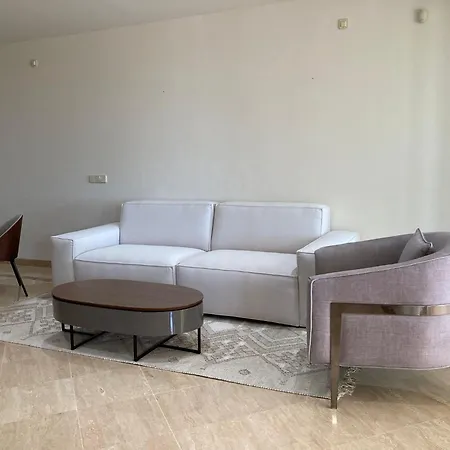 F Up, Rio Real, Apartmán *